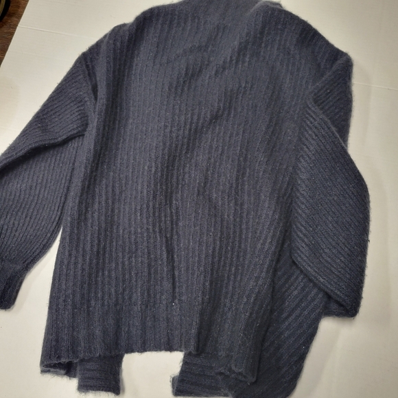 Naadam 'Luxe' Navy Merino Cashmere Balloon Sleeve Cardigan Size XXS - Picture 7 of 7